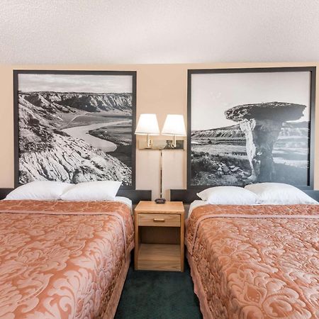 Hotel Super 8 By Wyndham Glendive Exterior foto